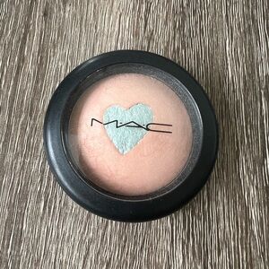MAC Limited Edition Blush Miss Behave Pink Mineralize Baked